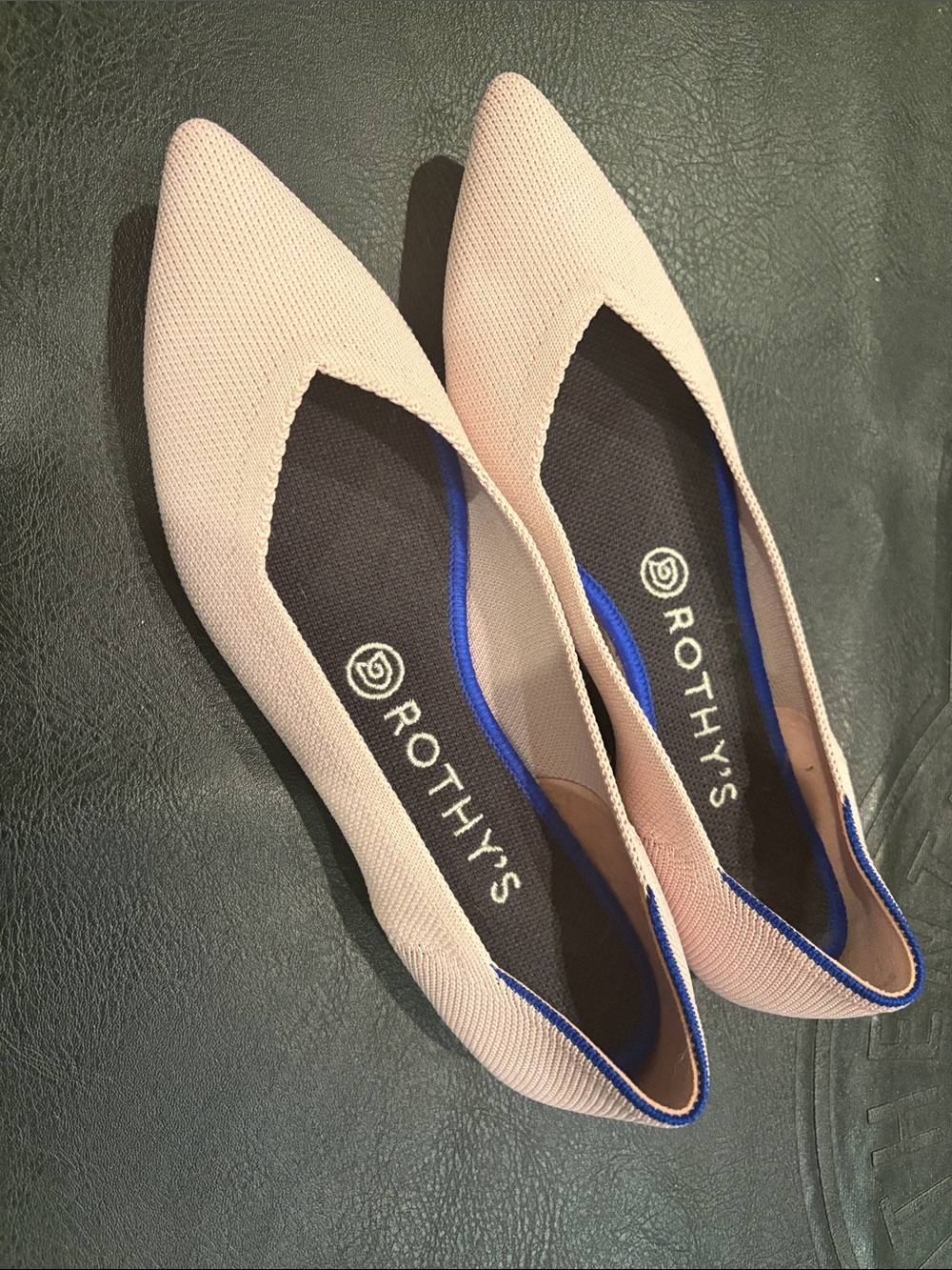 Rothy's Pointed Toe Flat in Blush Pink Size 8.5 NEW